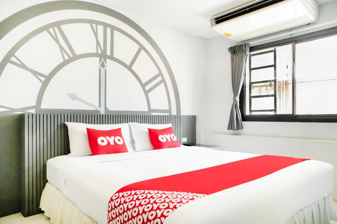 Oyo 501 At Night Hostel Phuket Εξωτερικό φωτογραφία