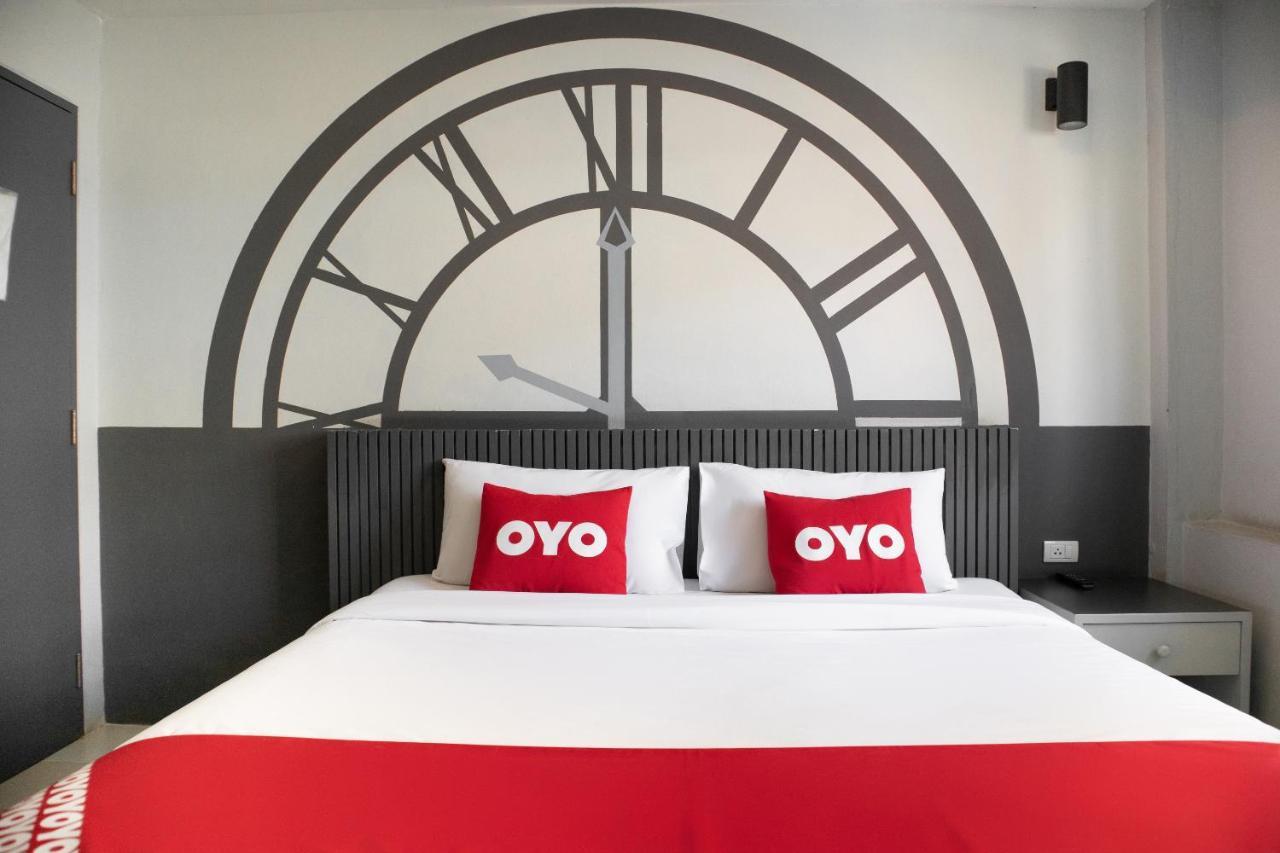 Oyo 501 At Night Hostel Phuket Εξωτερικό φωτογραφία